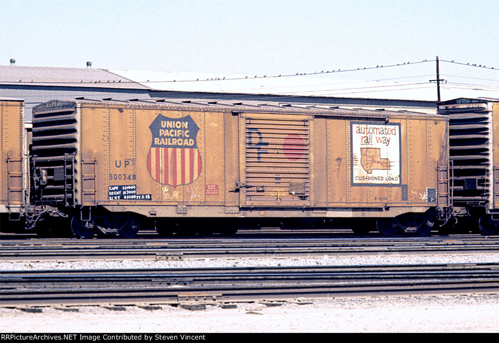 Union Pacific box UP #500348